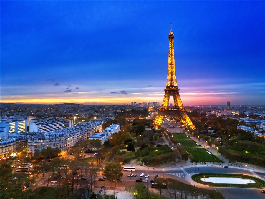 Tour%20eiffel%20by%20Night.jpg